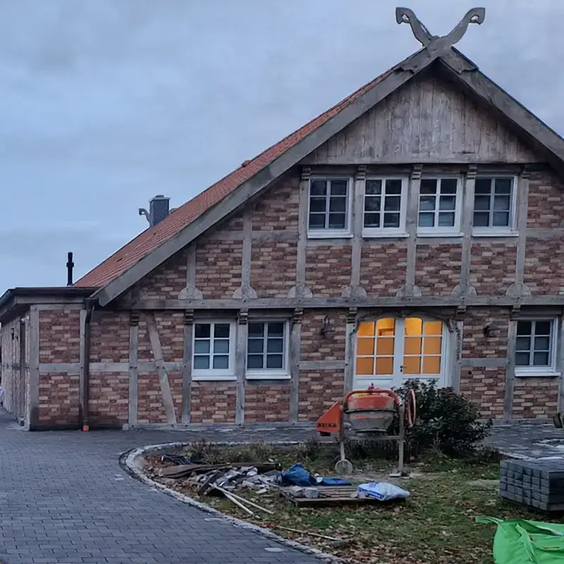 Saniertes Fachwerkhaus mit erneuerter Holzkonstruktion